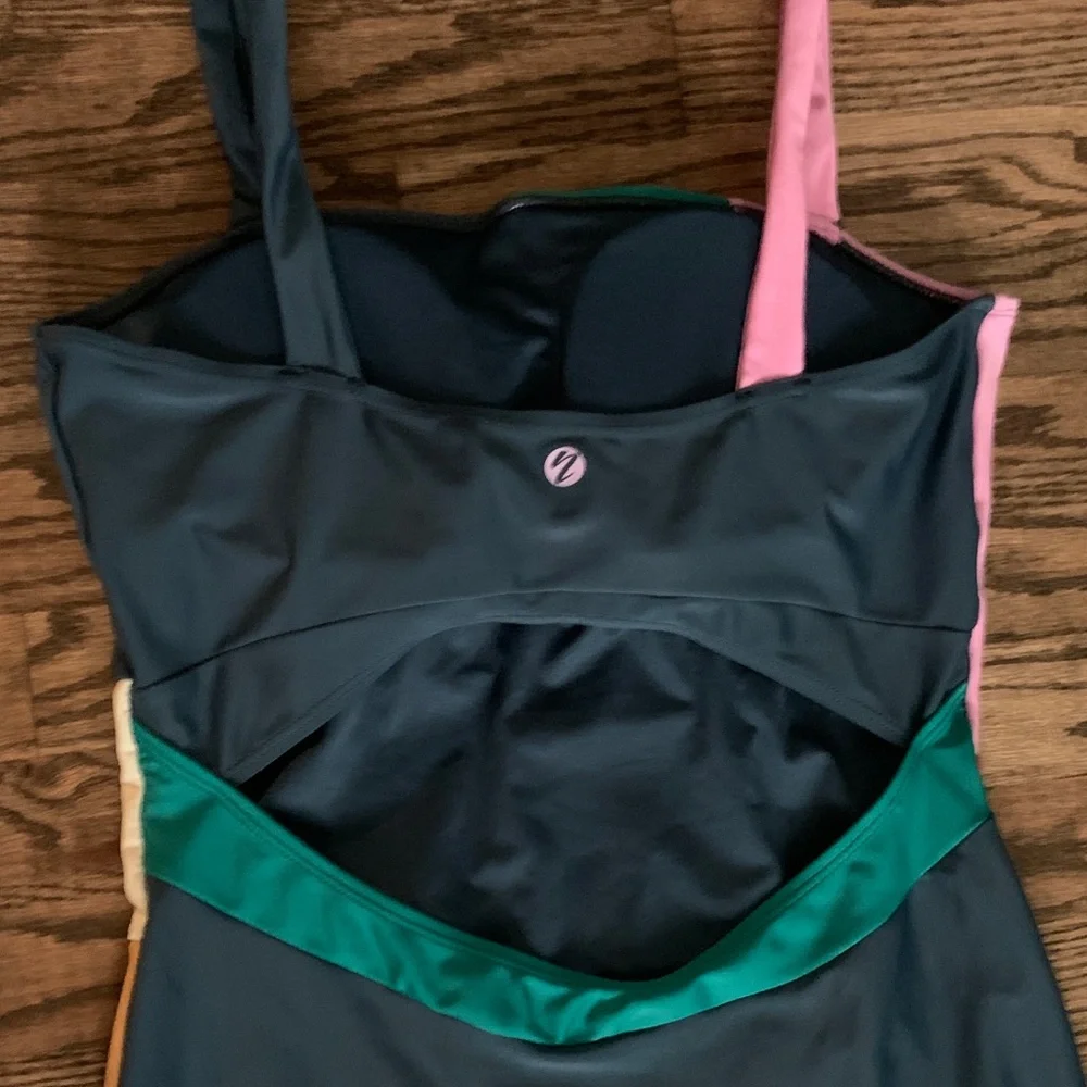 LAST CHANCE! Nani Navy Pink Colorblock One Piece Swimsuit - Picture 5 of 6